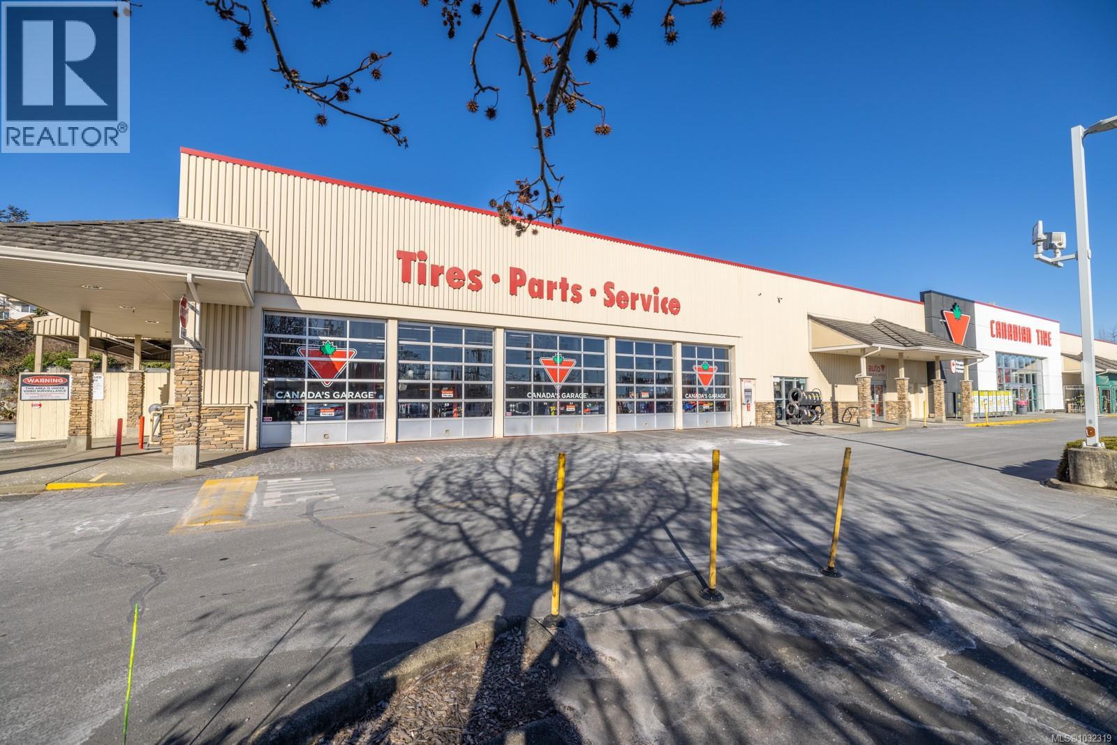  858 Selkirk Avenue, Esquimalt