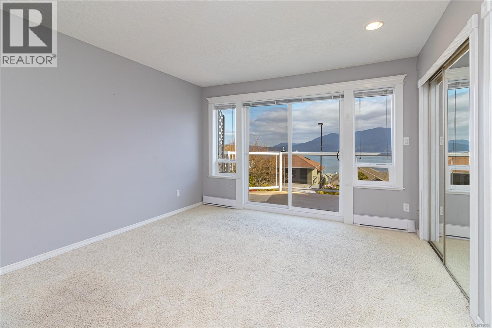 532 Marine View, Cobble Hill