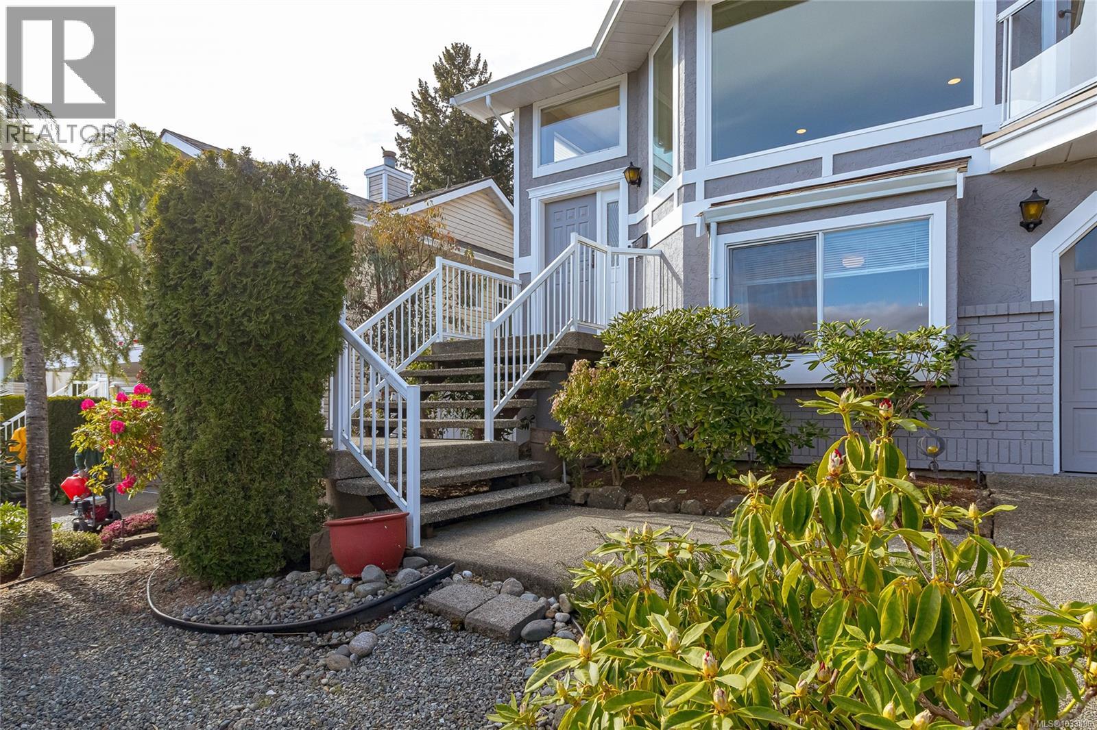 532 Marine View, Cobble Hill