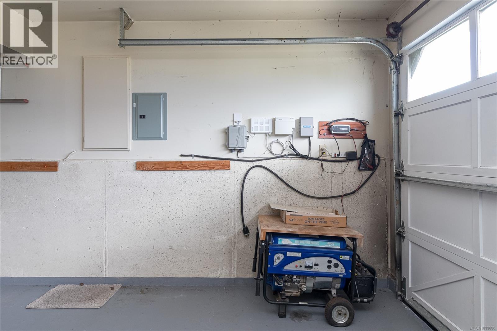 532 Marine View, Cobble Hill