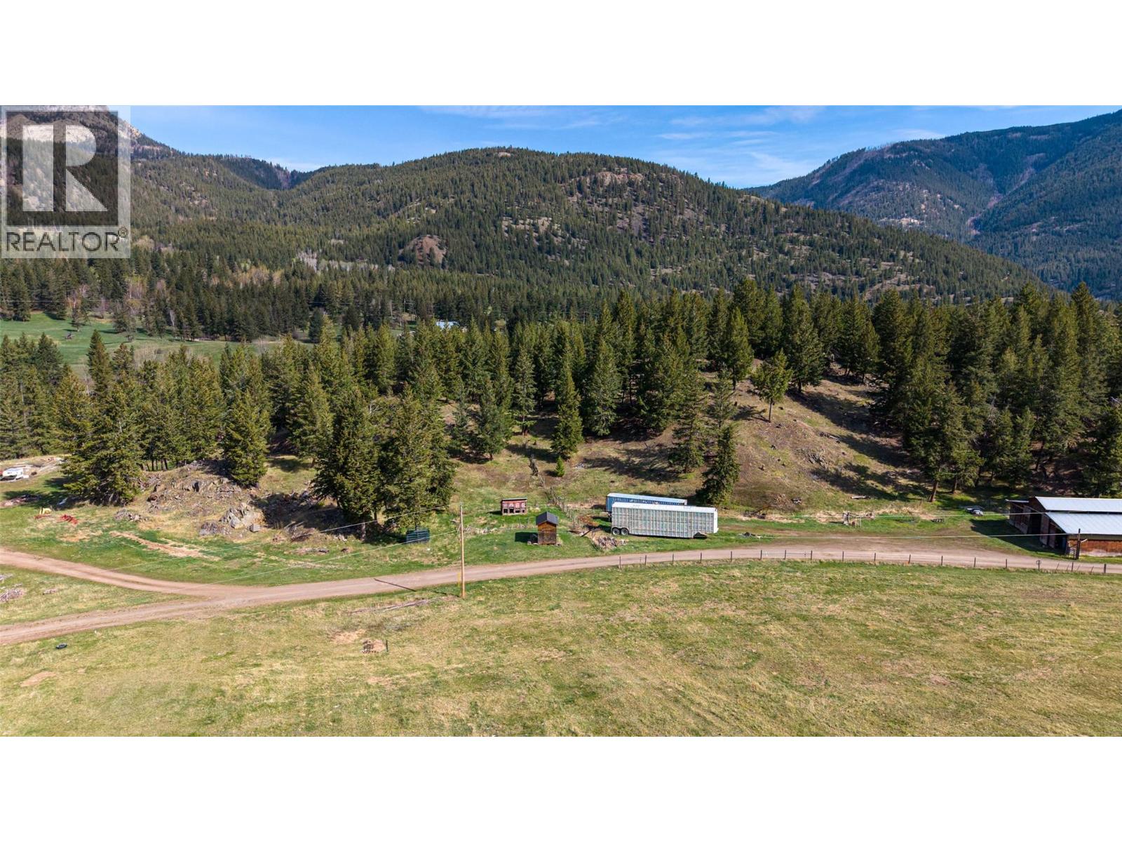 6142 Falkland Road - 71