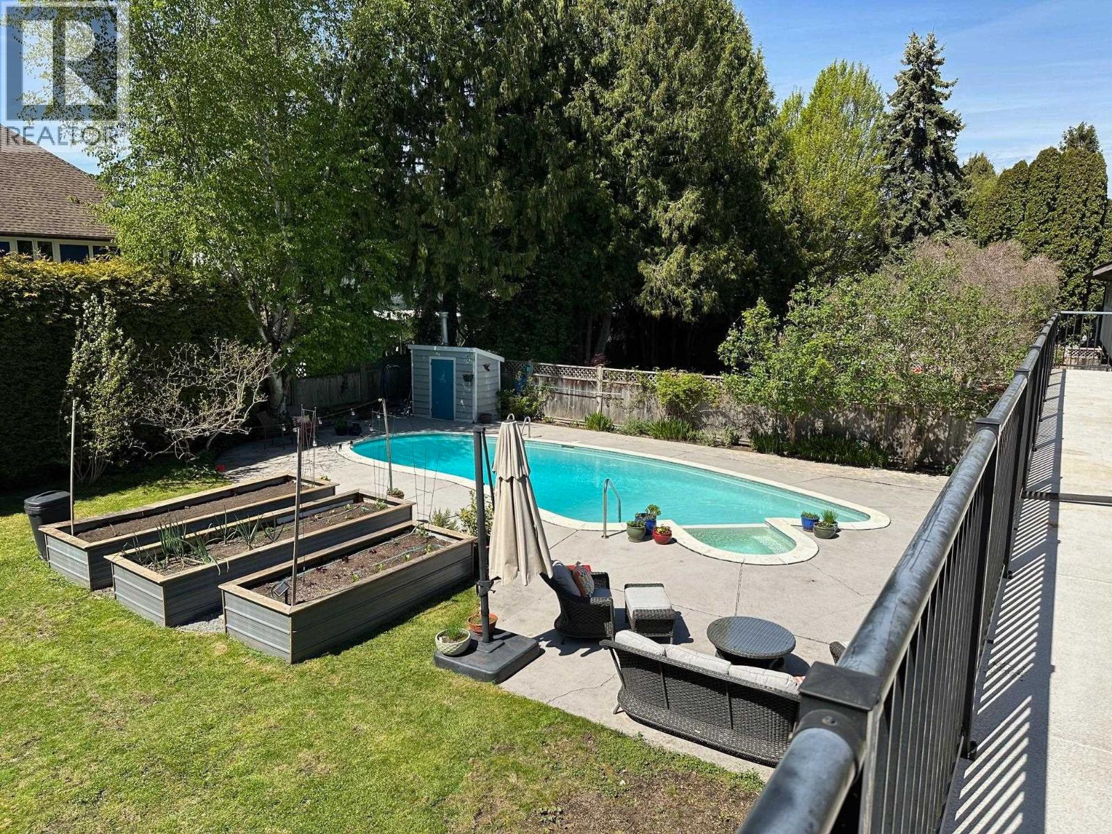 1015 51A Street, Delta