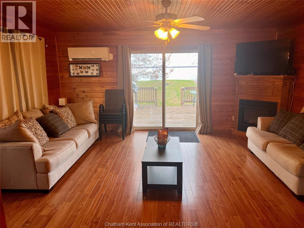 3 Stass LANE, Erieau, Ontario, N0P1N0 — Photo 3