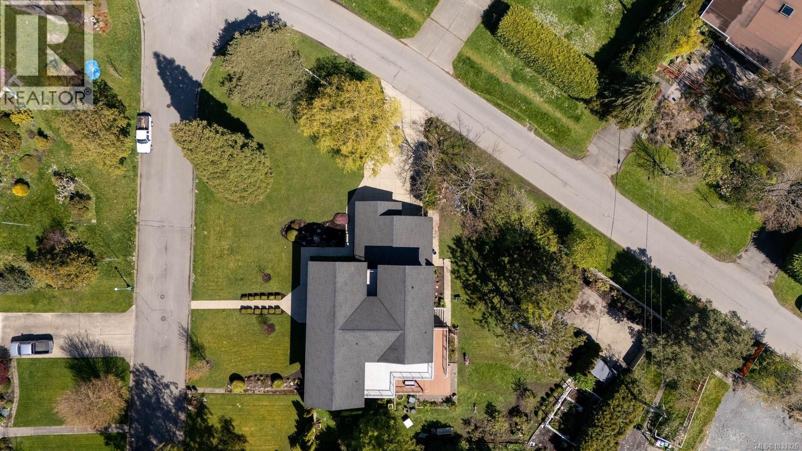 2835 Lincoln Rd - 45