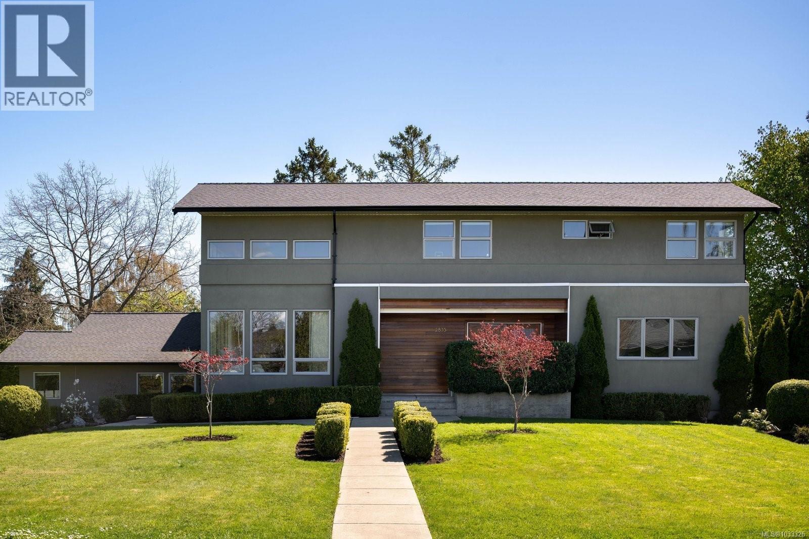 2835 Lincoln Rd - 2