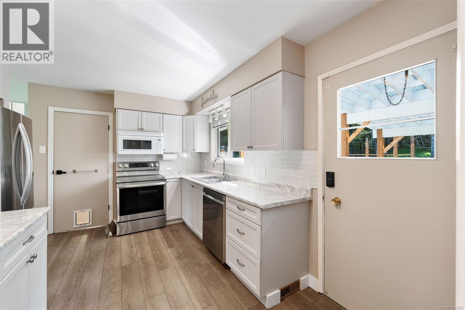 1931 Cinnabar Dr - 15