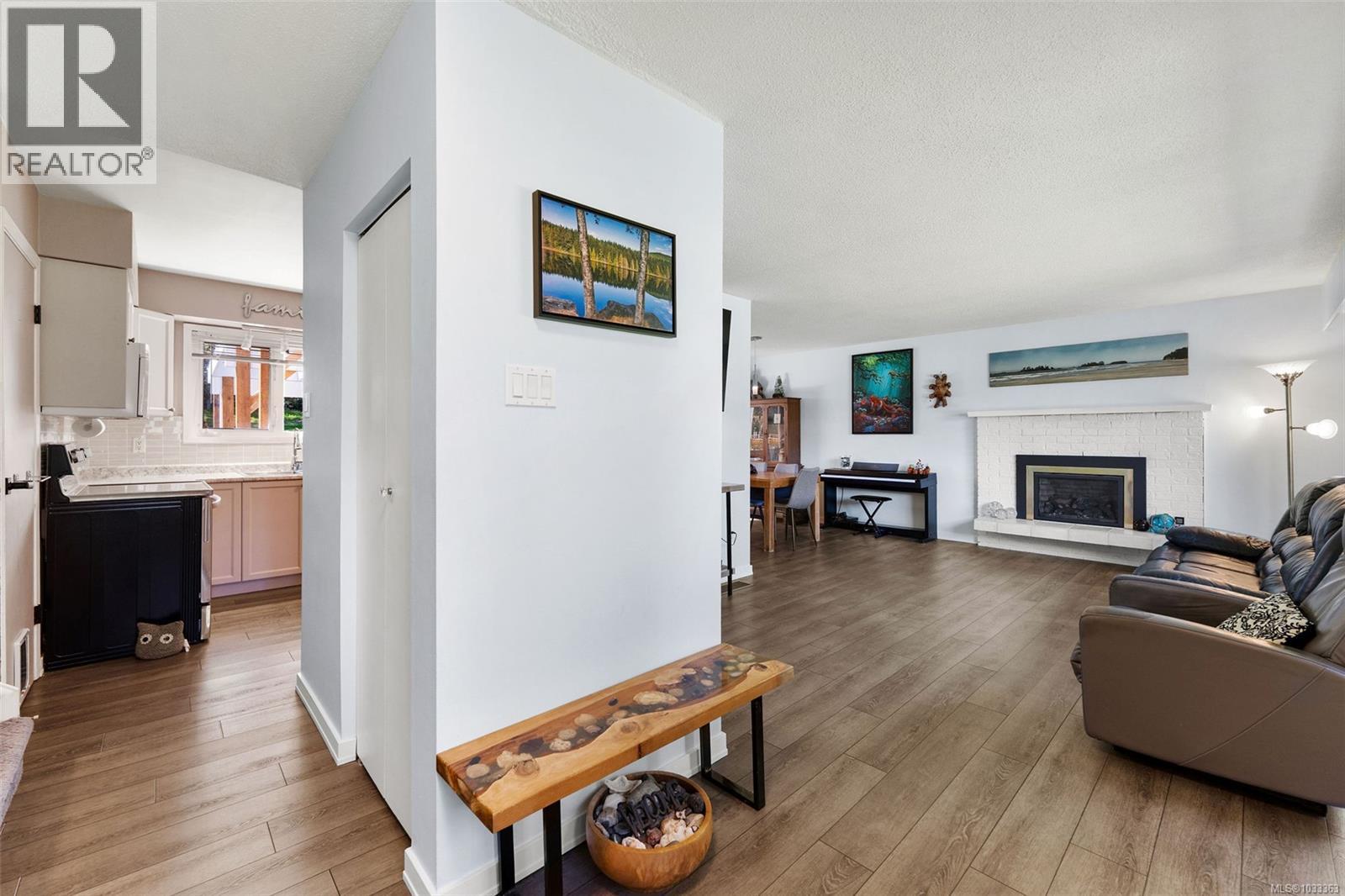 1931 Cinnabar Dr - Image 3