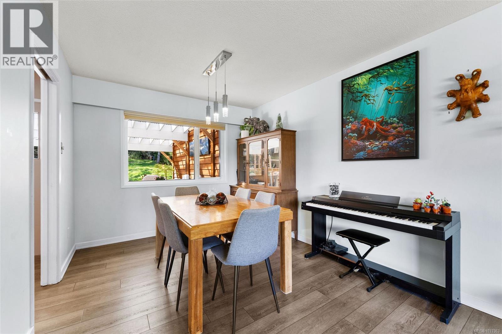 1931 Cinnabar Dr - 9