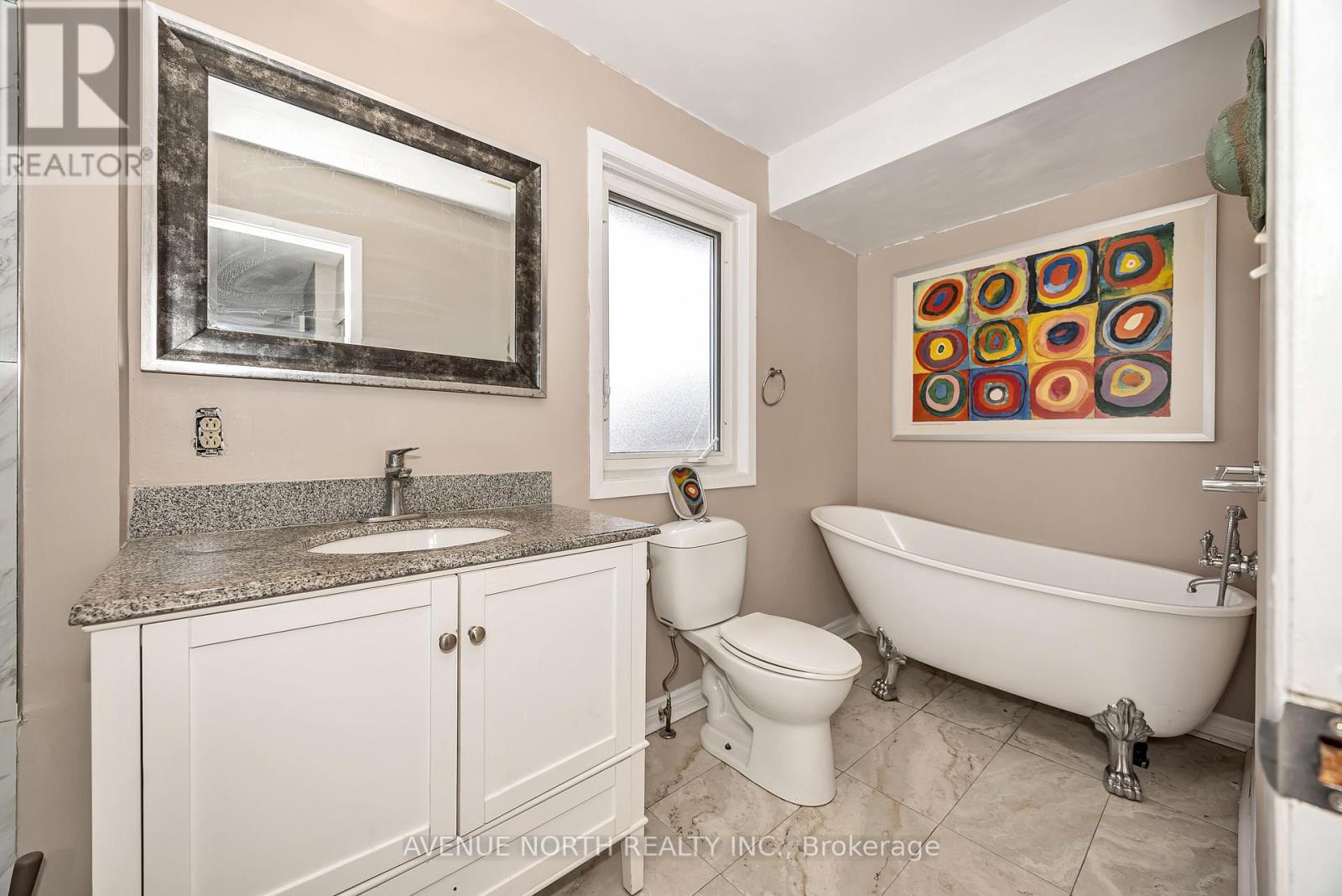 365 LEFEBVRE WAY — photo 24