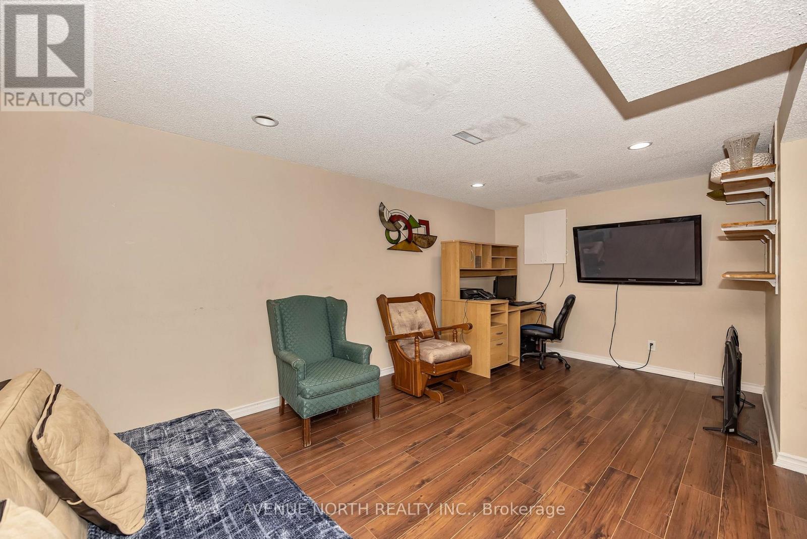 365 LEFEBVRE WAY — photo 34