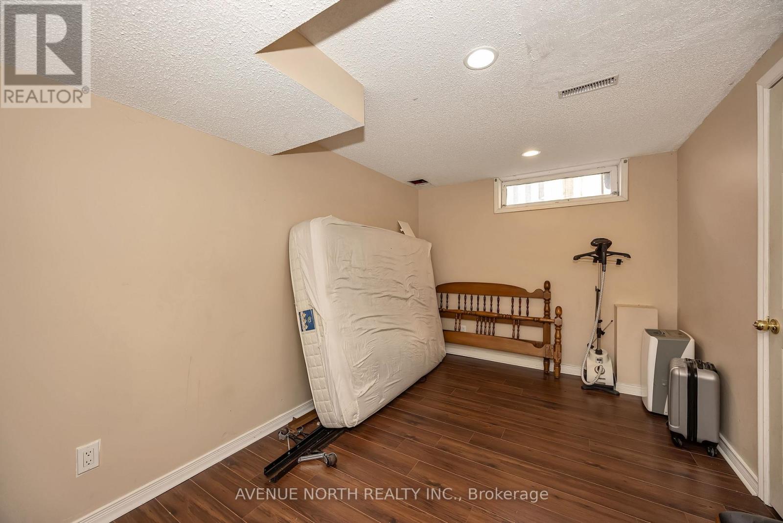 365 LEFEBVRE WAY — photo 38