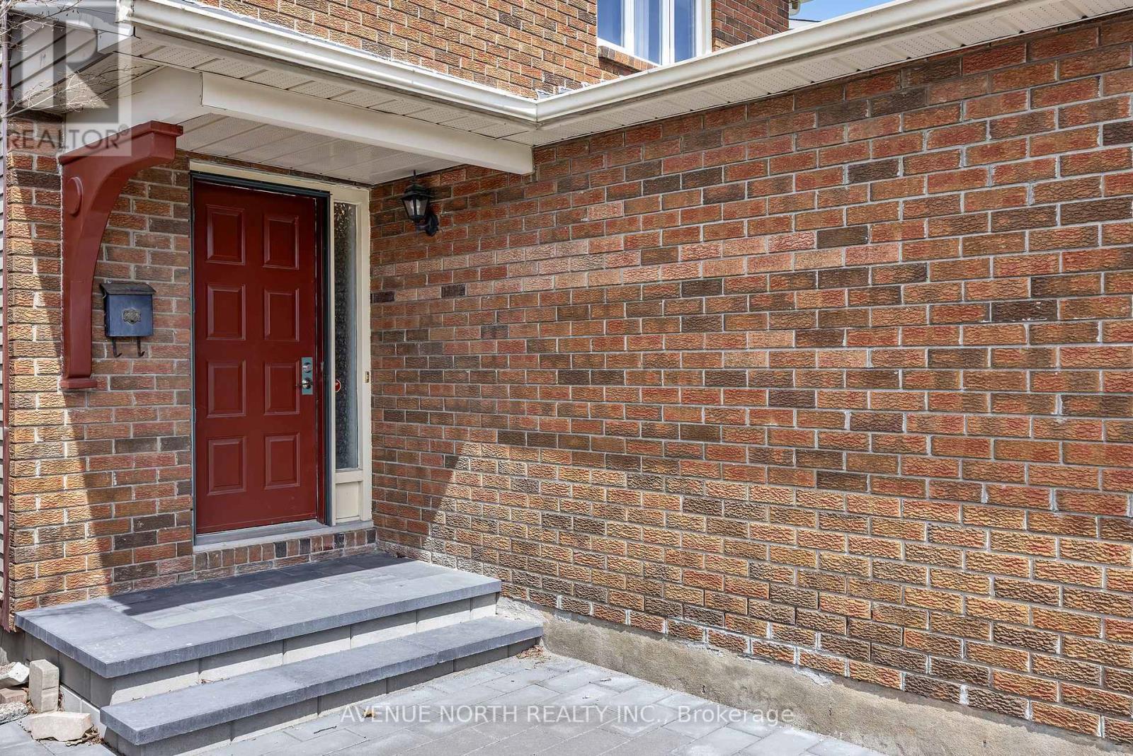 365 LEFEBVRE WAY - 4