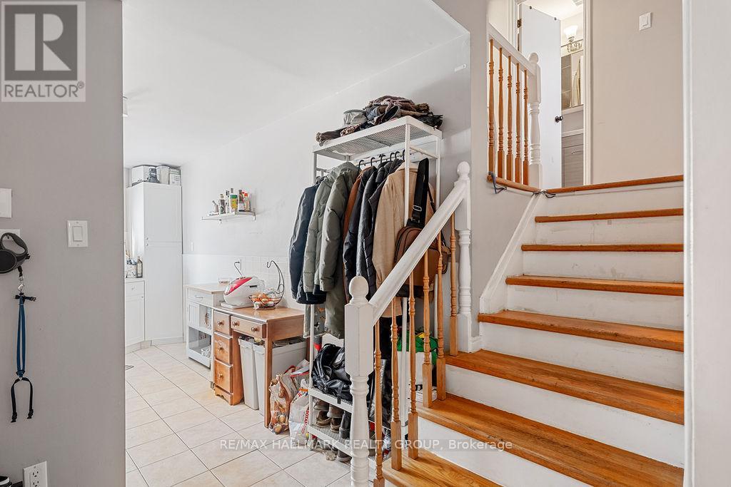 217 DOVERCOURT AVENUE - 21
