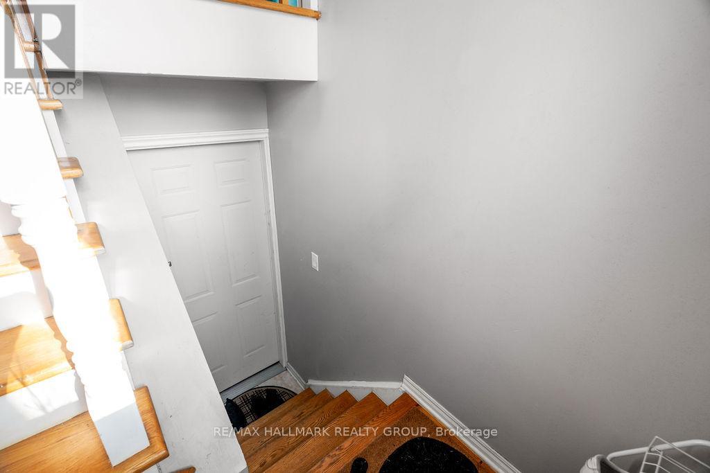 217 DOVERCOURT AVENUE - 49
