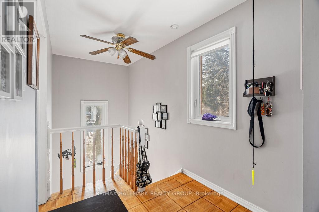 217 DOVERCOURT AVENUE - 6
