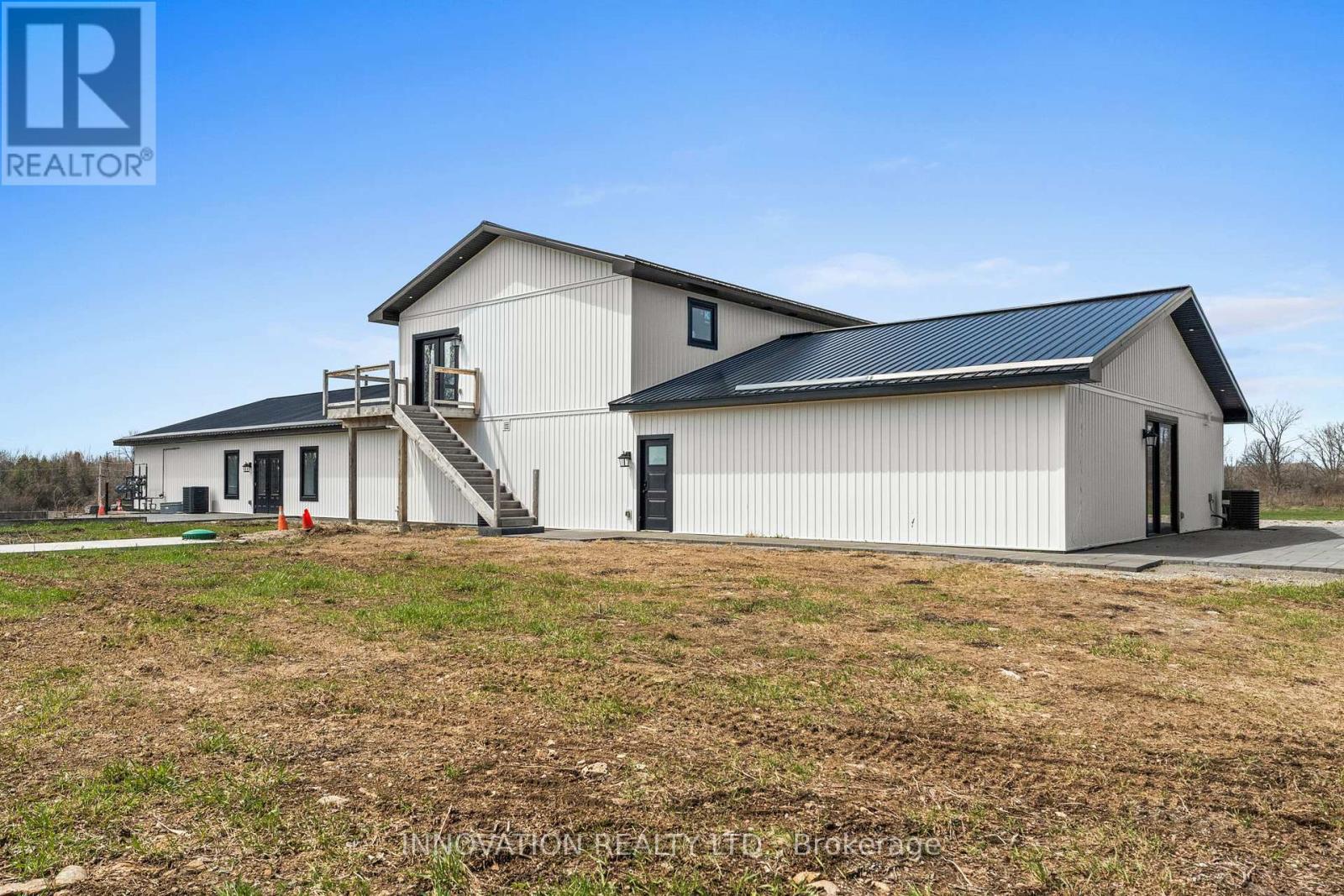 800 FORD ROAD - 32