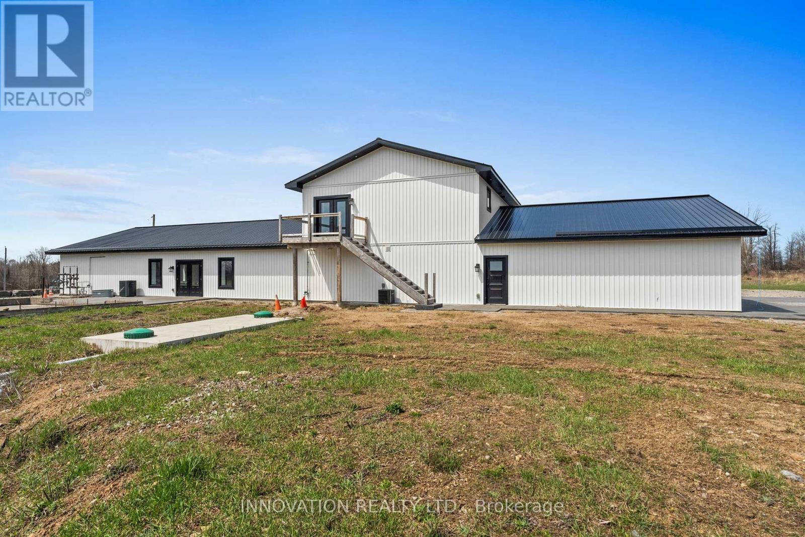 800 FORD ROAD - 33