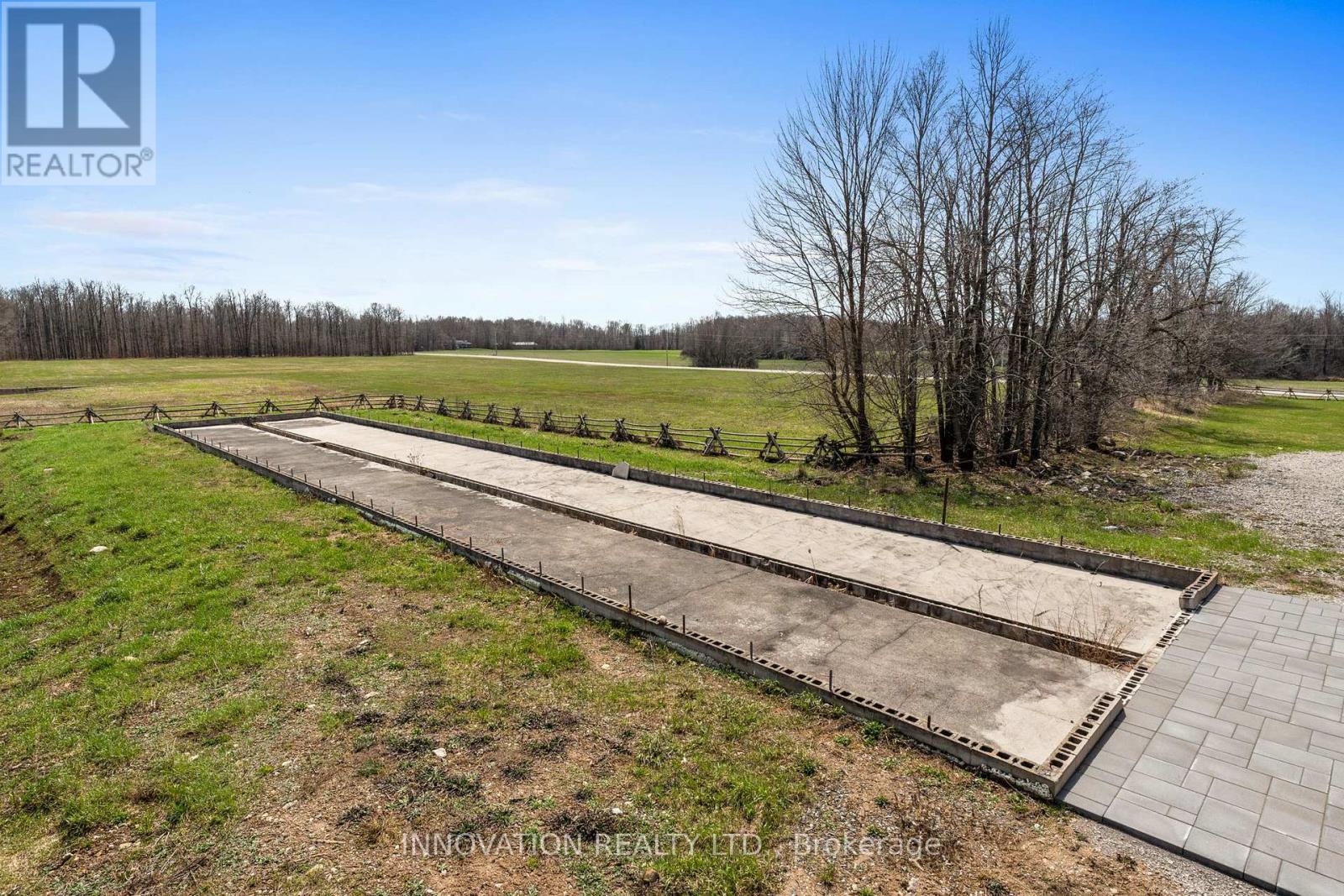 800 FORD ROAD - 35