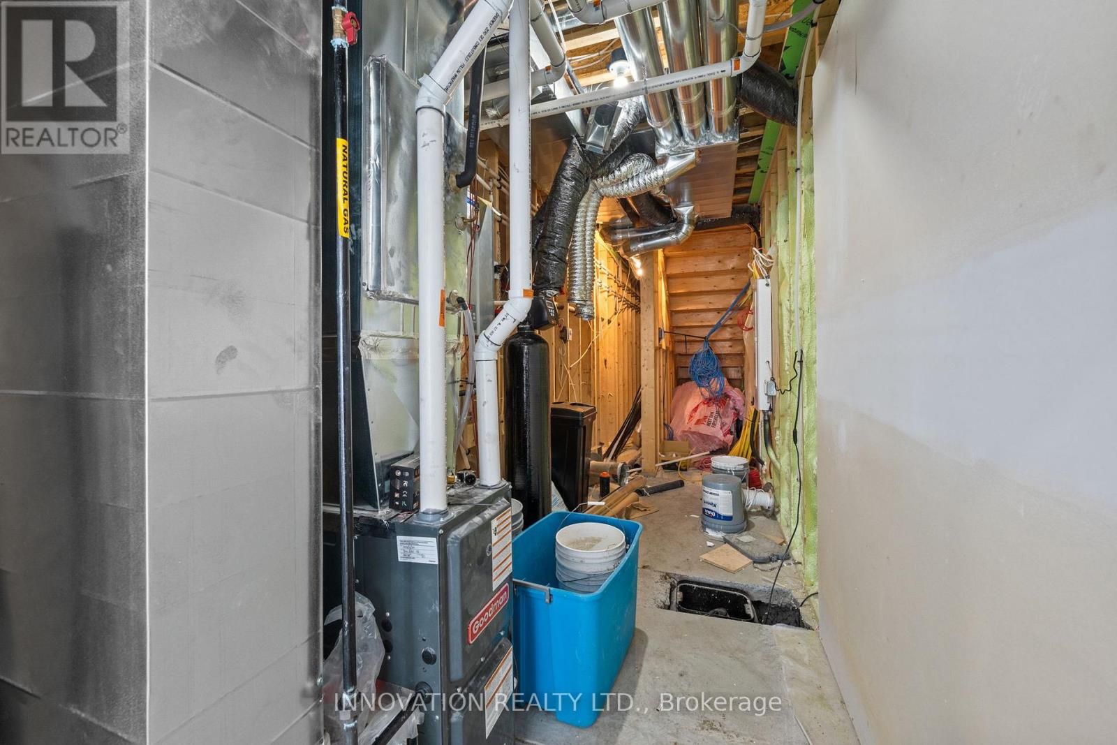 800 FORD ROAD — photo 15