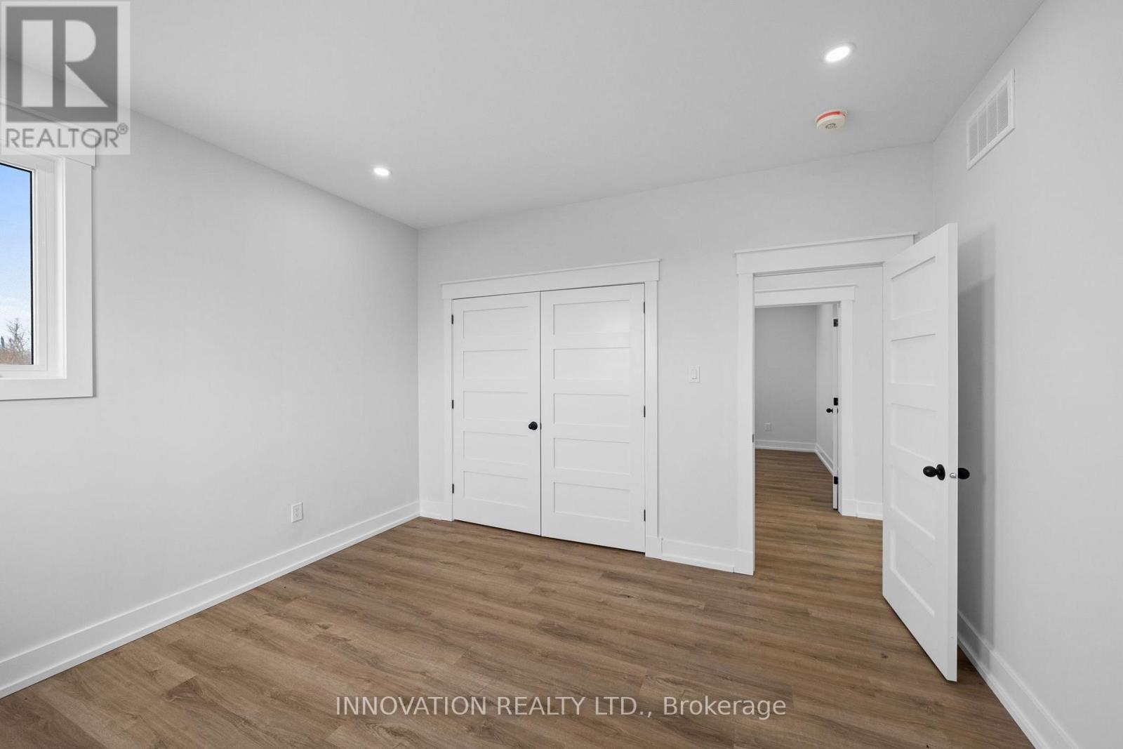 800 FORD ROAD — photo 37