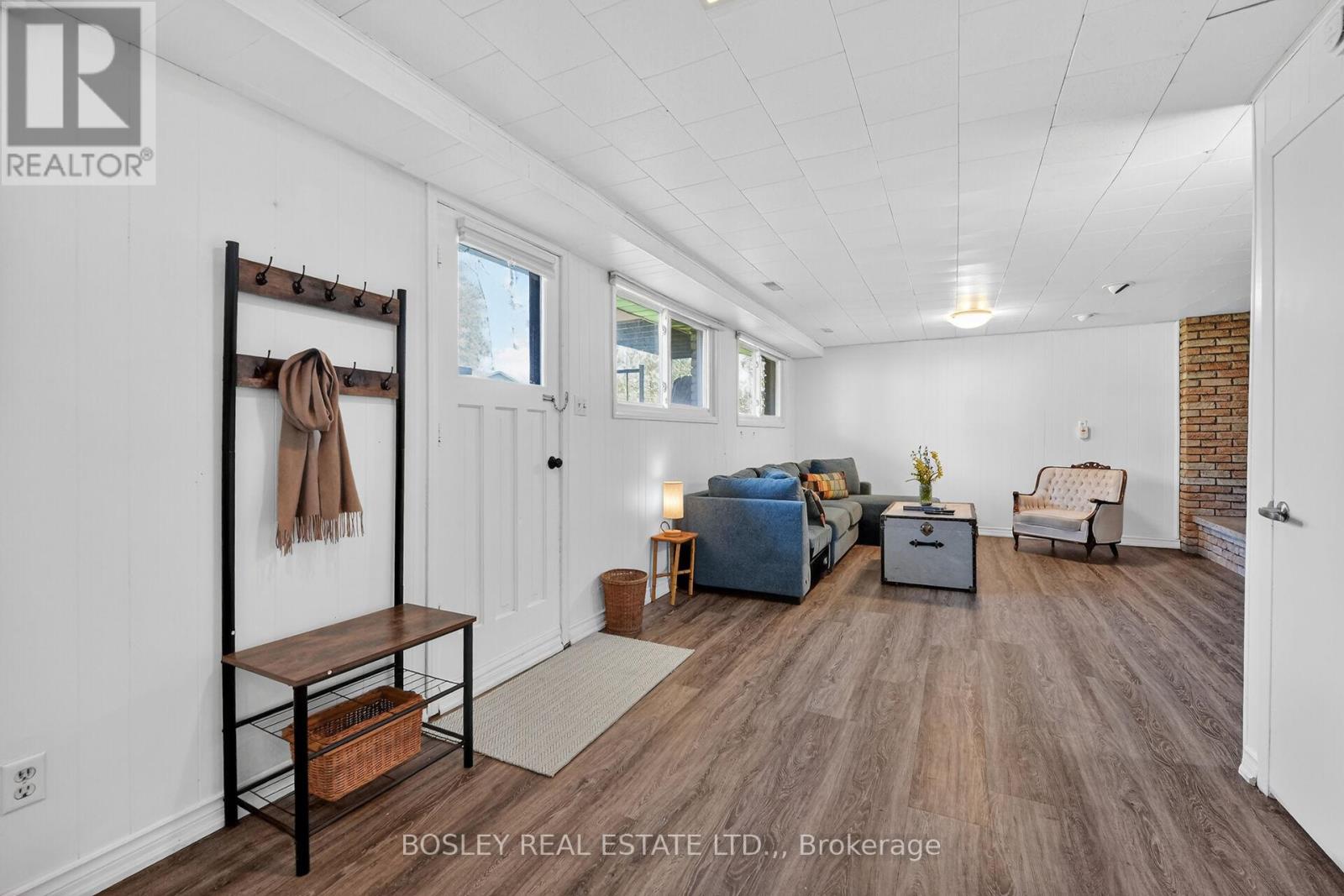 561 KING STREET - 22