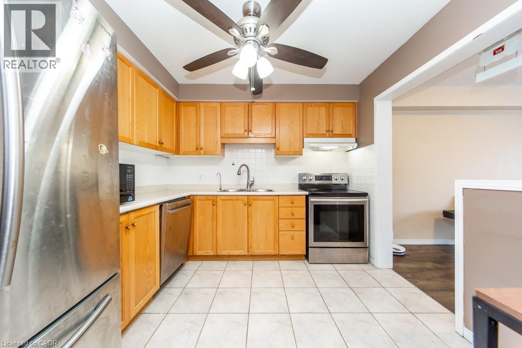 #34 346 HIGHLAND Road W Unit# 34 - 7
