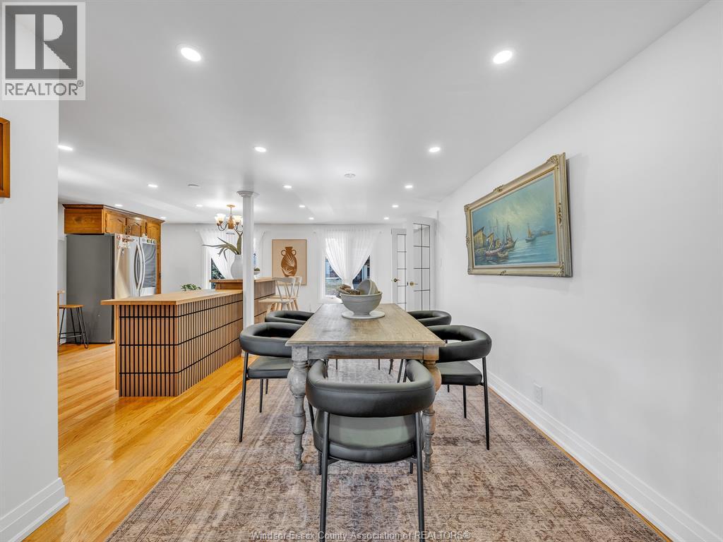1206 SHORELINE AVENUE - 12