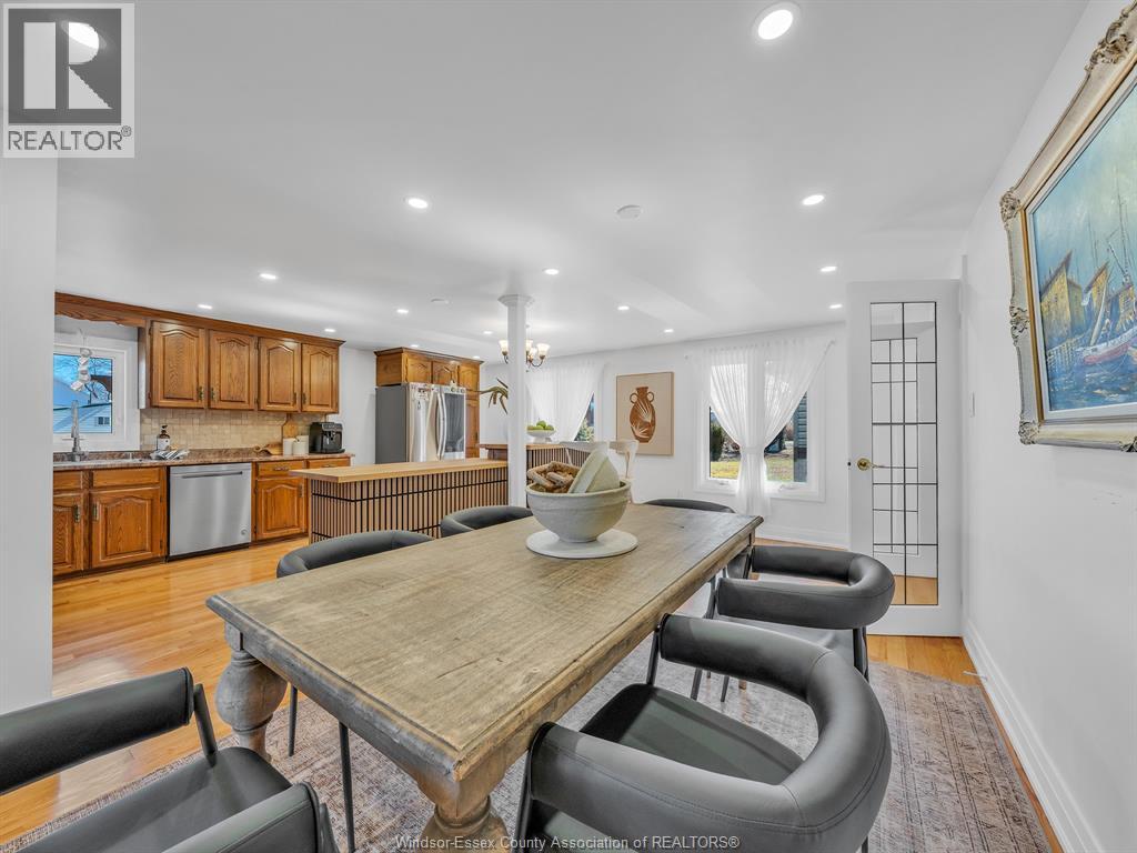 1206 SHORELINE AVENUE - 13