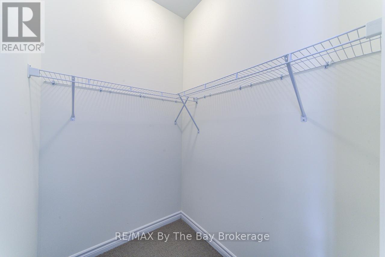 17 SUN VALLEY AVENUE - 26