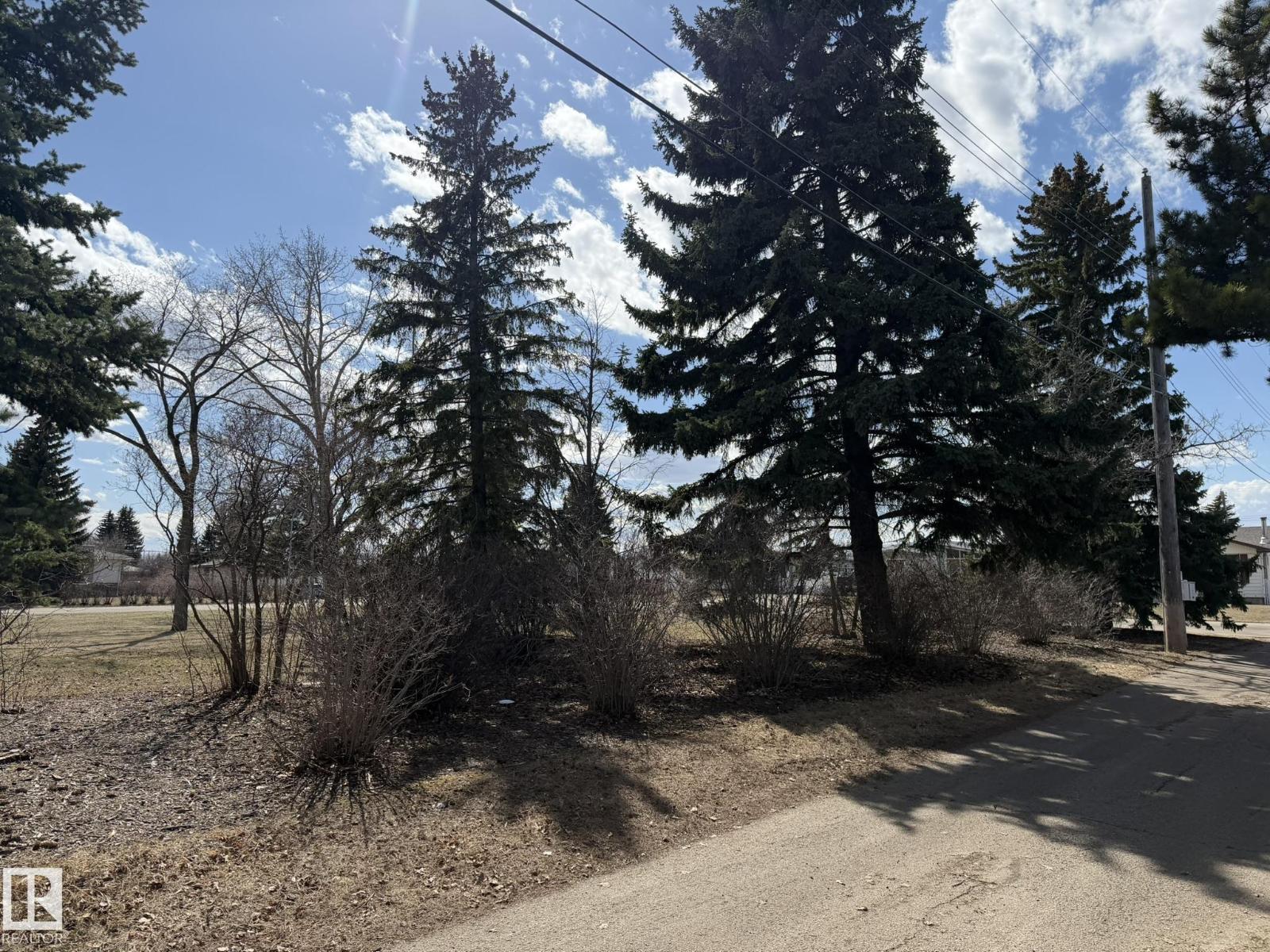 13437 118 ST NW, Edmonton