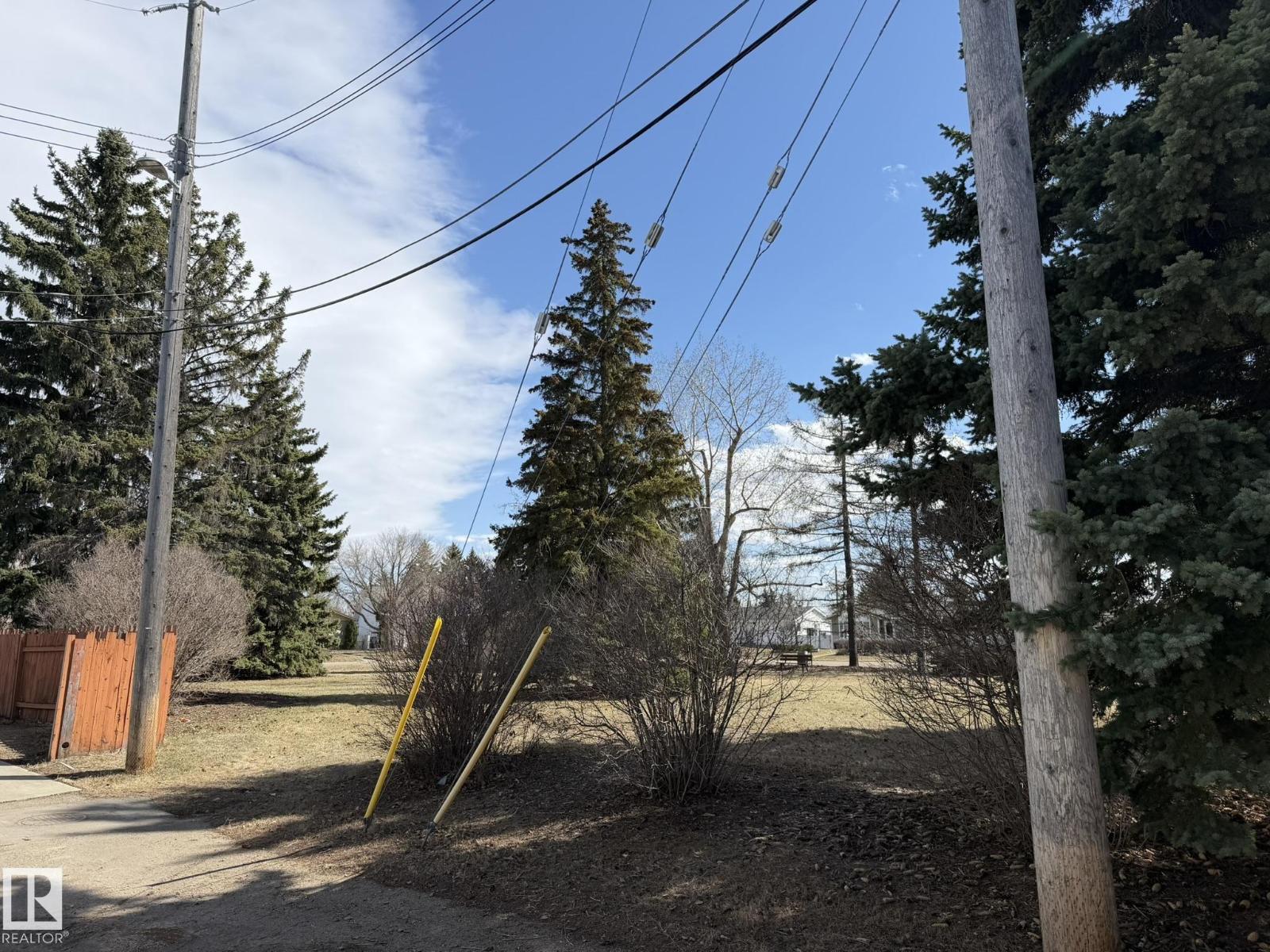 13437 118 ST NW, Edmonton
