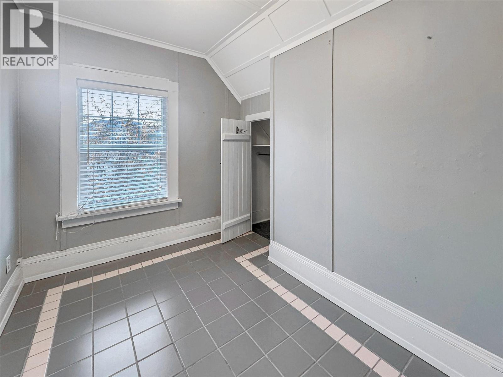 153 BILLITER Avenue - 16
