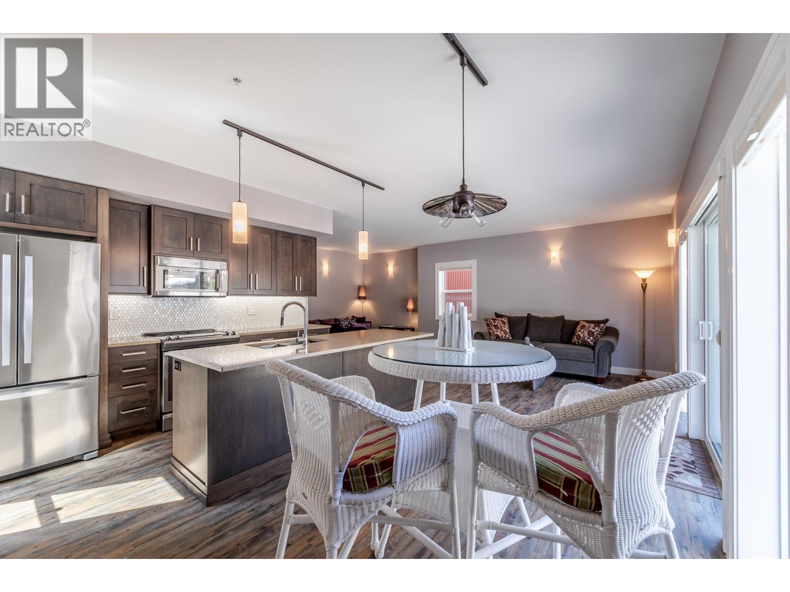 711 CREEKSIDE Road Unit# 101, Penticton