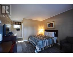 1515 Trunk Rd, Sault Ste  Marie, ON P6A6X9 Photo 17