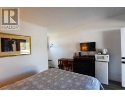 1515 Trunk Rd, Sault Ste  Marie, ON P6A6X9 Photo 37