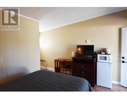 1515 Trunk Rd, Sault Ste  Marie, ON P6A6X9 Photo 46