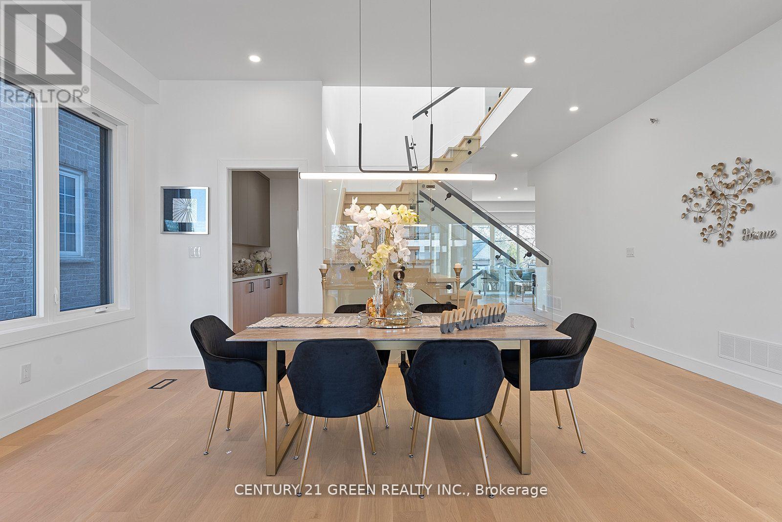 67 BEXHILL AVENUE - 39