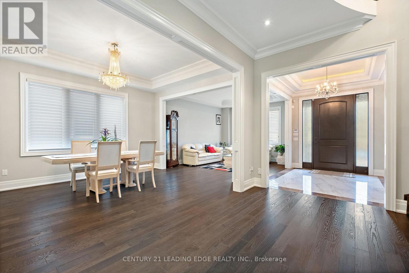 12 JONQUIL CRESCENT - 38