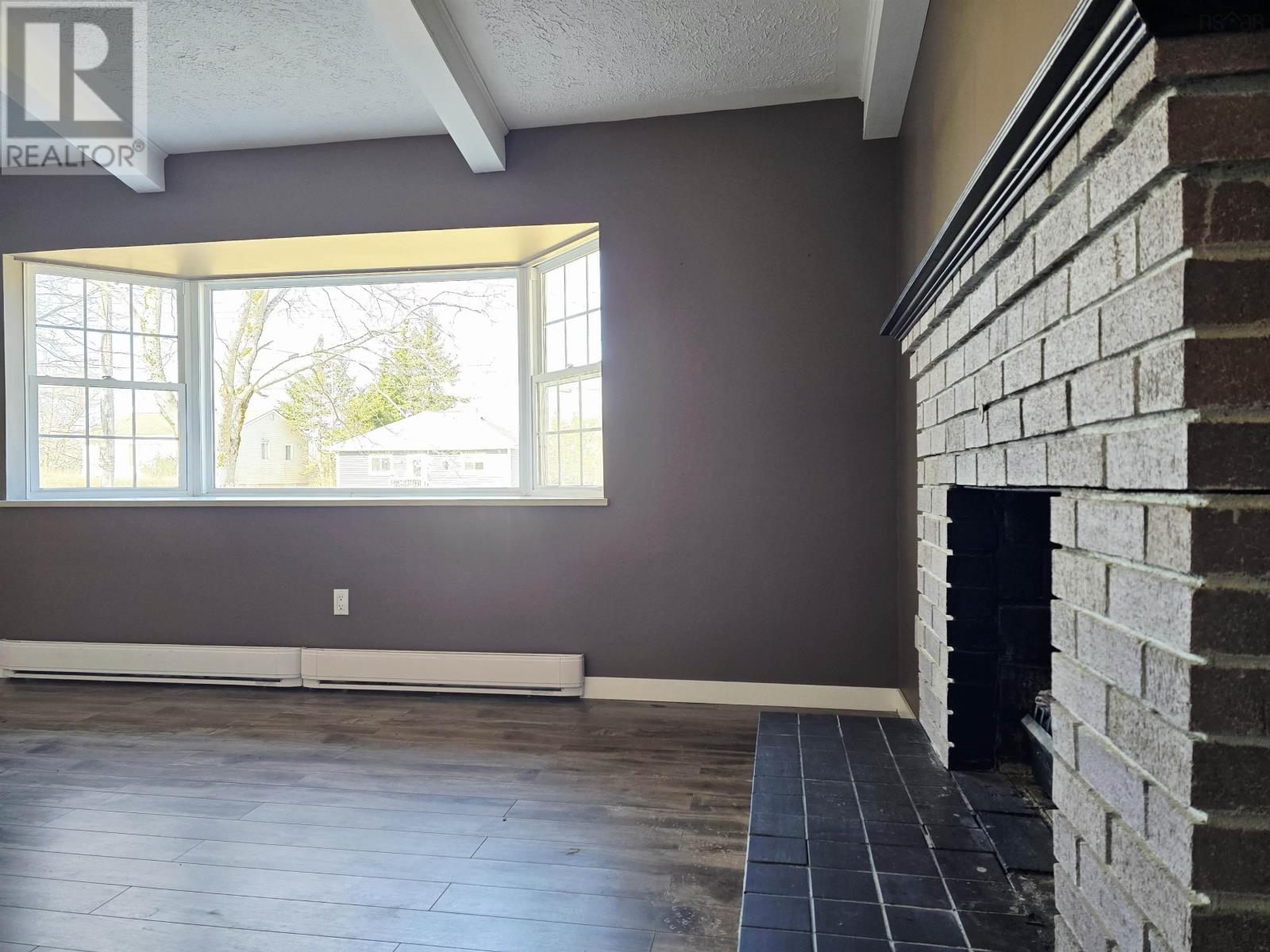 Property 4 of 22 of 34 Sixth Street