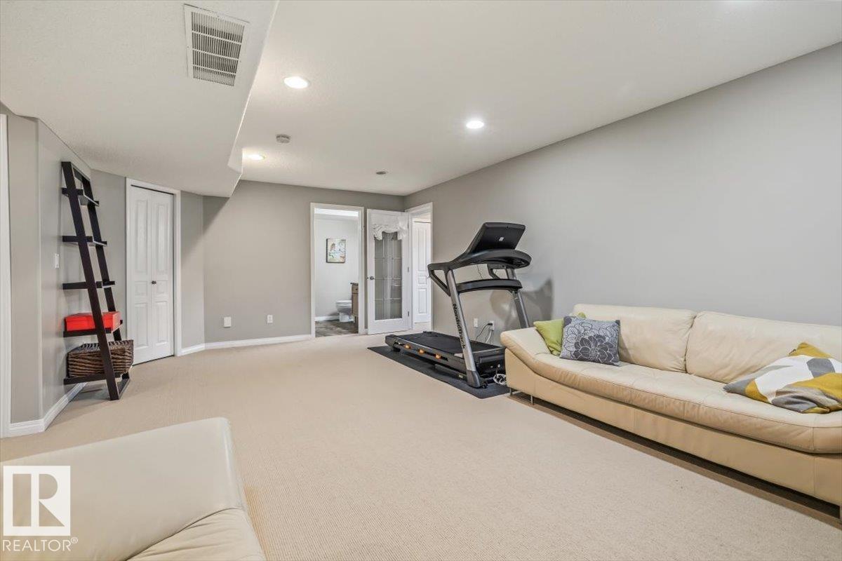 5 CAVAN RD, Sherwood Park