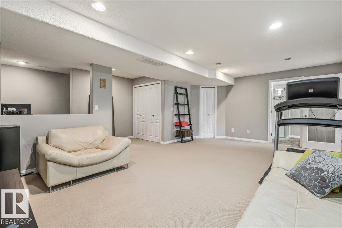 5 CAVAN RD, Sherwood Park