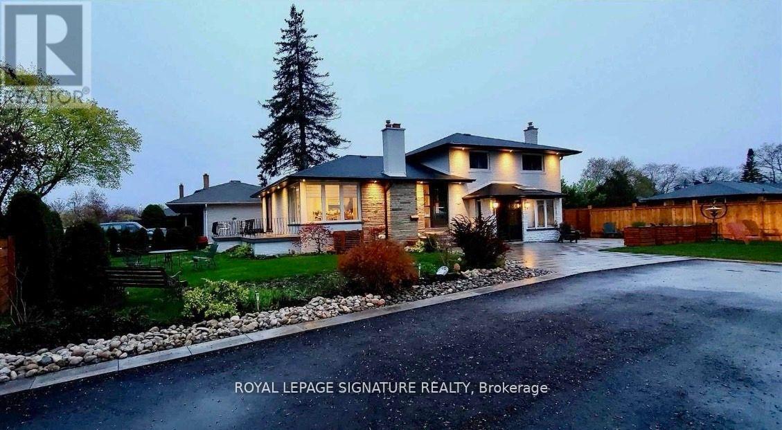 2263 HARCOURT CRESCENT - 48
