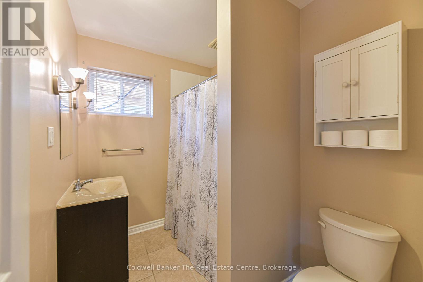 355 LOUISE STREET - 31