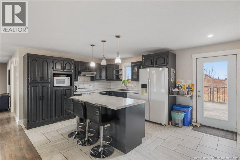 18 Louis-Bourg Road - Image 9