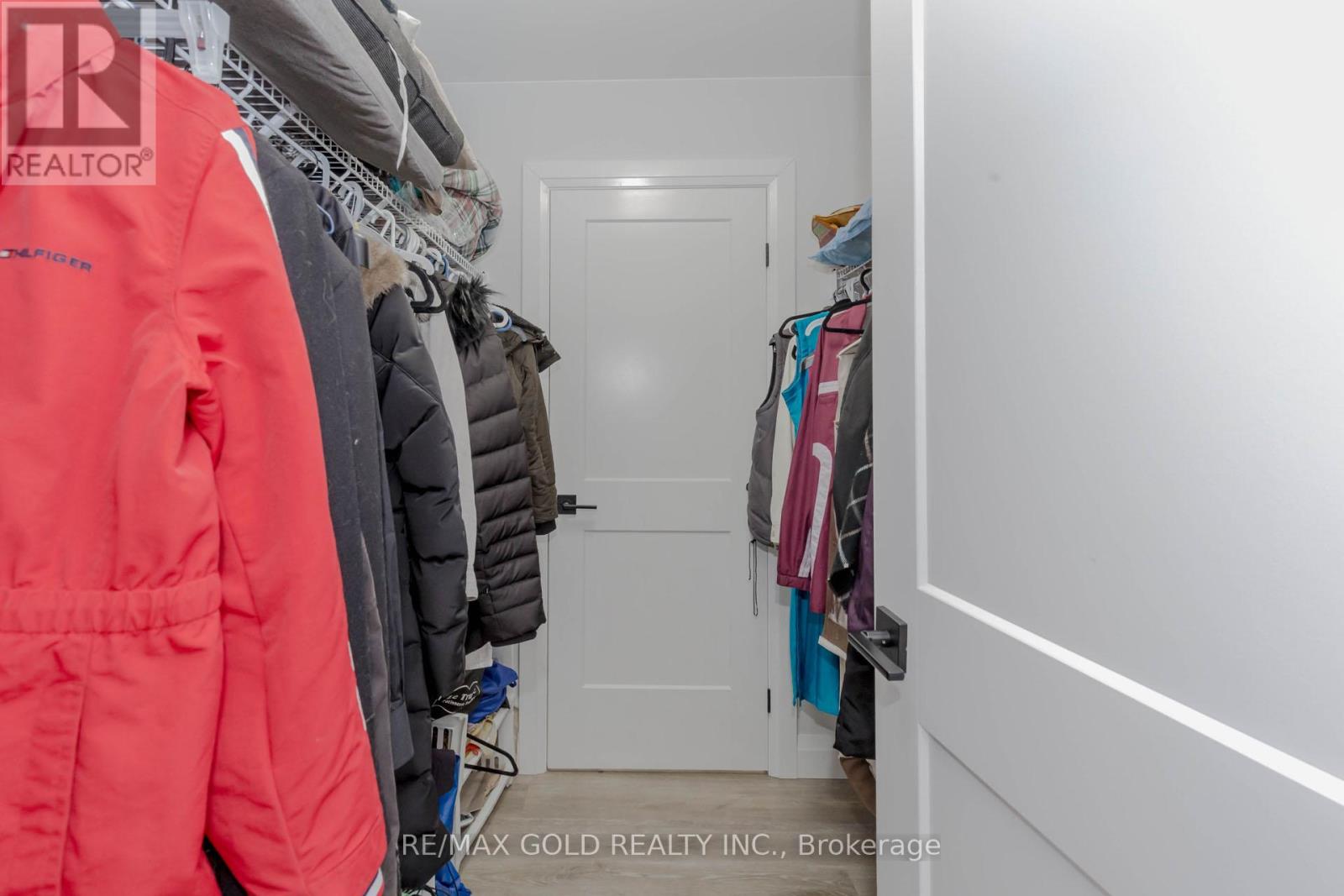 45 VICTORIA WAY — photo 25