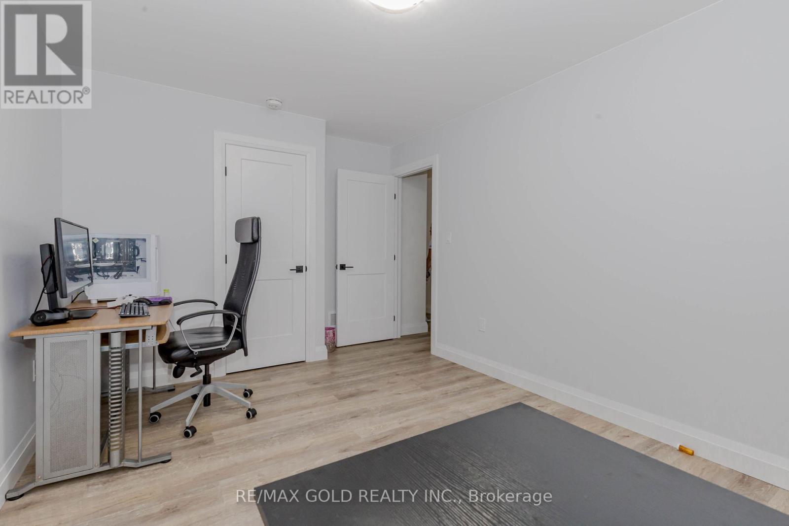 45 VICTORIA WAY — photo 28