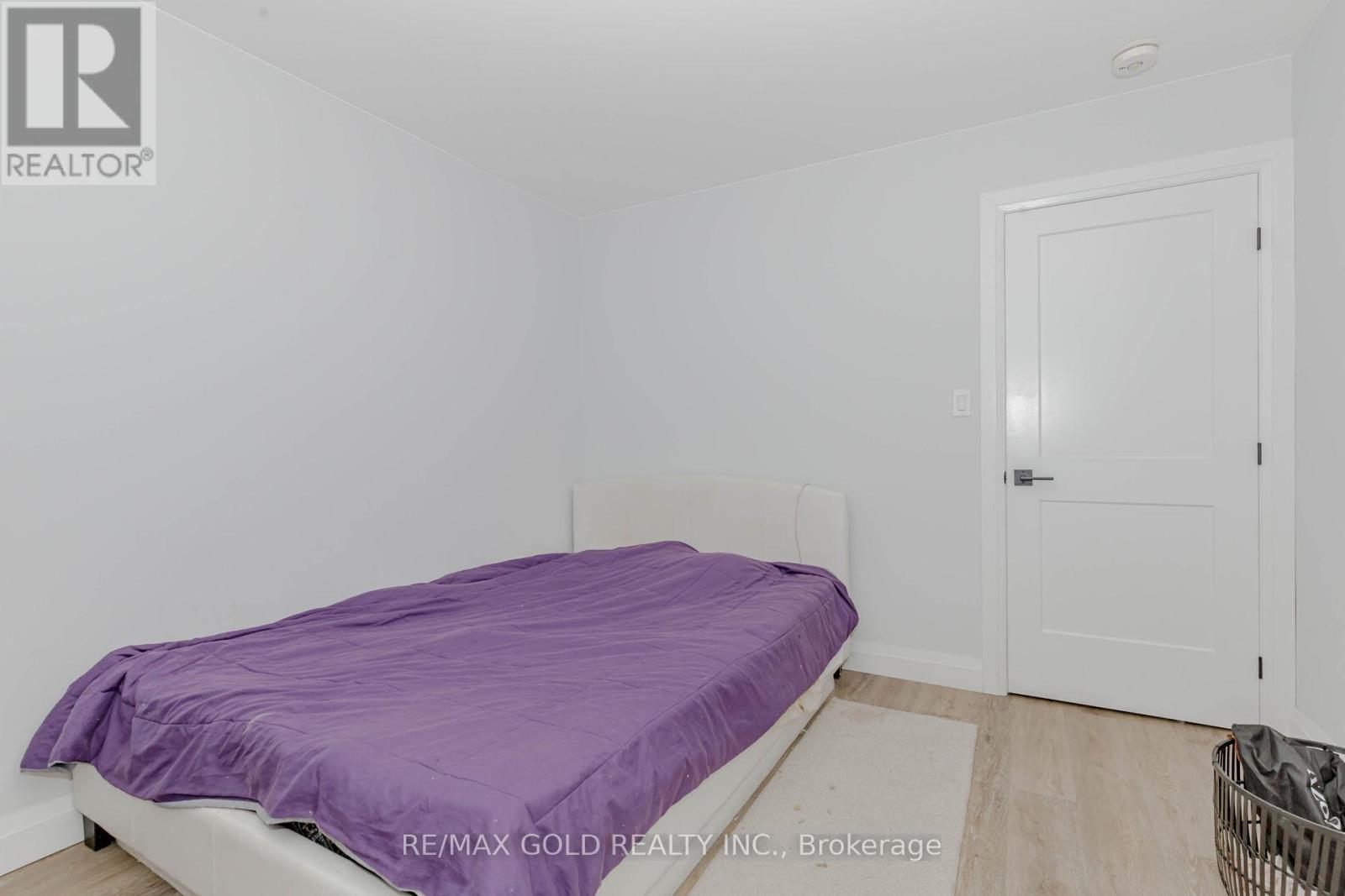 45 VICTORIA WAY — photo 31
