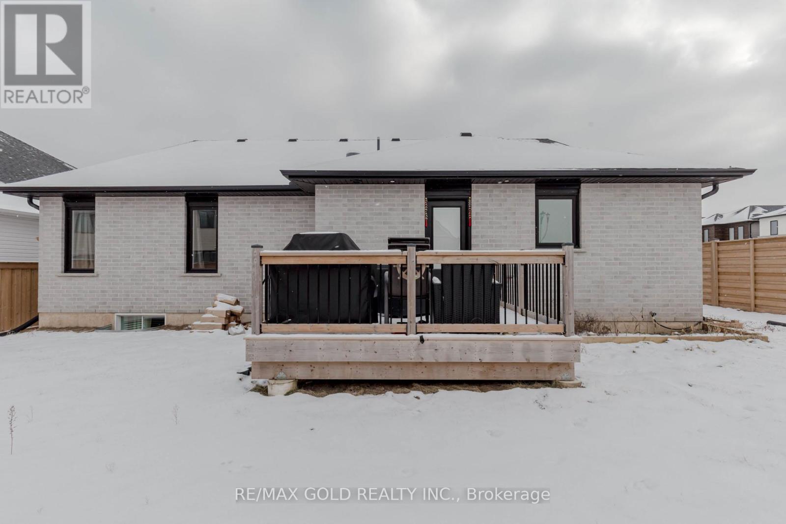 45 VICTORIA WAY — photo 50