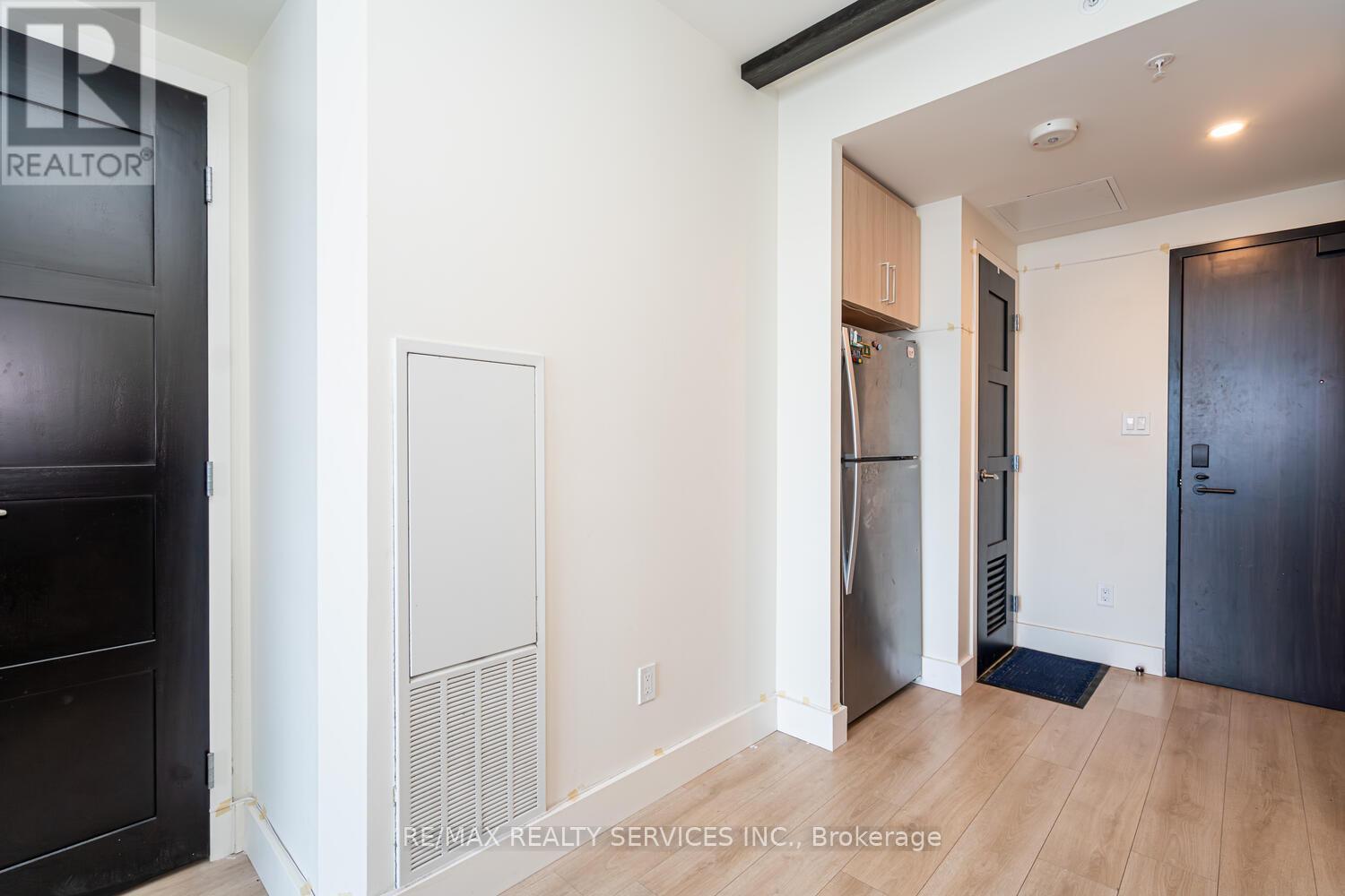 1736 - 145 COLUMBIA STREET — photo 18