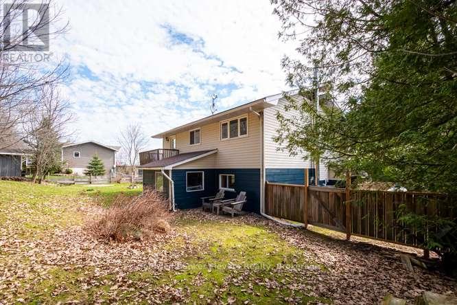 150 MACINTOSH DRIVE - 43